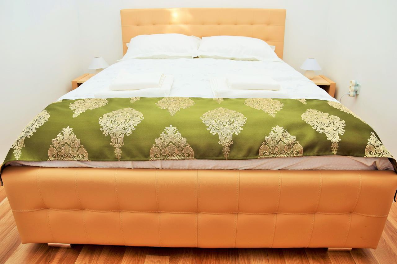 Travel Apartment *